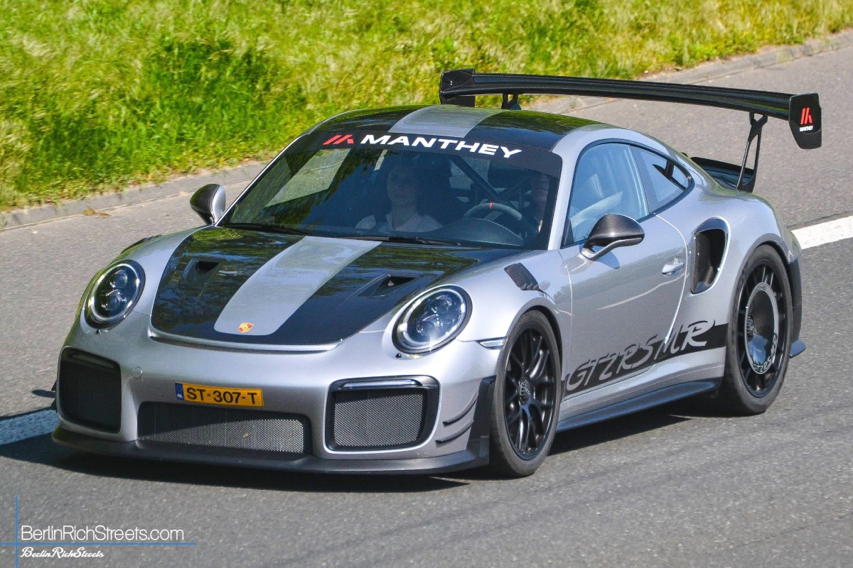 Porsche GT2 RS 'MR' Weissach Package (991) — BerlinRichStreets
