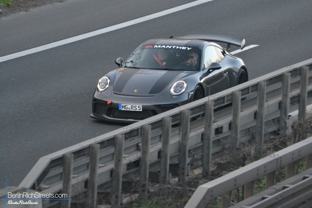 Porsche GT3 'MR' (991.2) spotted in Mönchengladbach — BerlinRichStreets