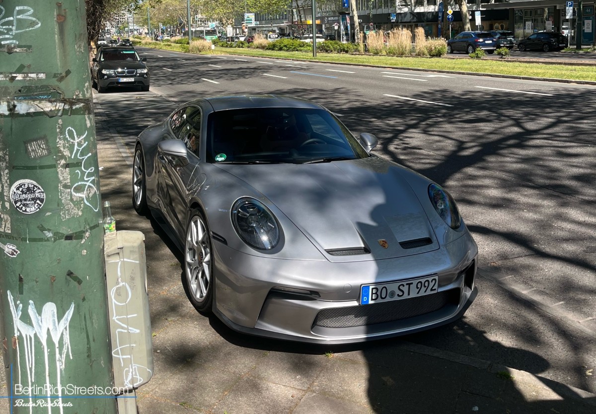Porsche S/T (992.1) spotted in Düsseldorf — BerlinRichStreets