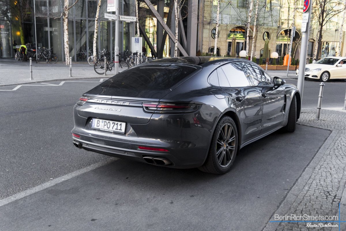 Porsche Panamera Turbo S E-Hybrid (971) spotted in Berlin — BerlinRichStreets