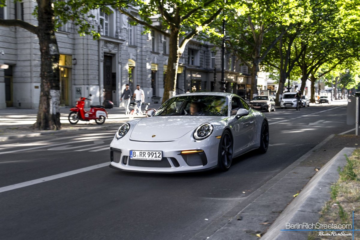Porsche GT3 Touring (991.2) spotted in Berlin — BerlinRichStreets