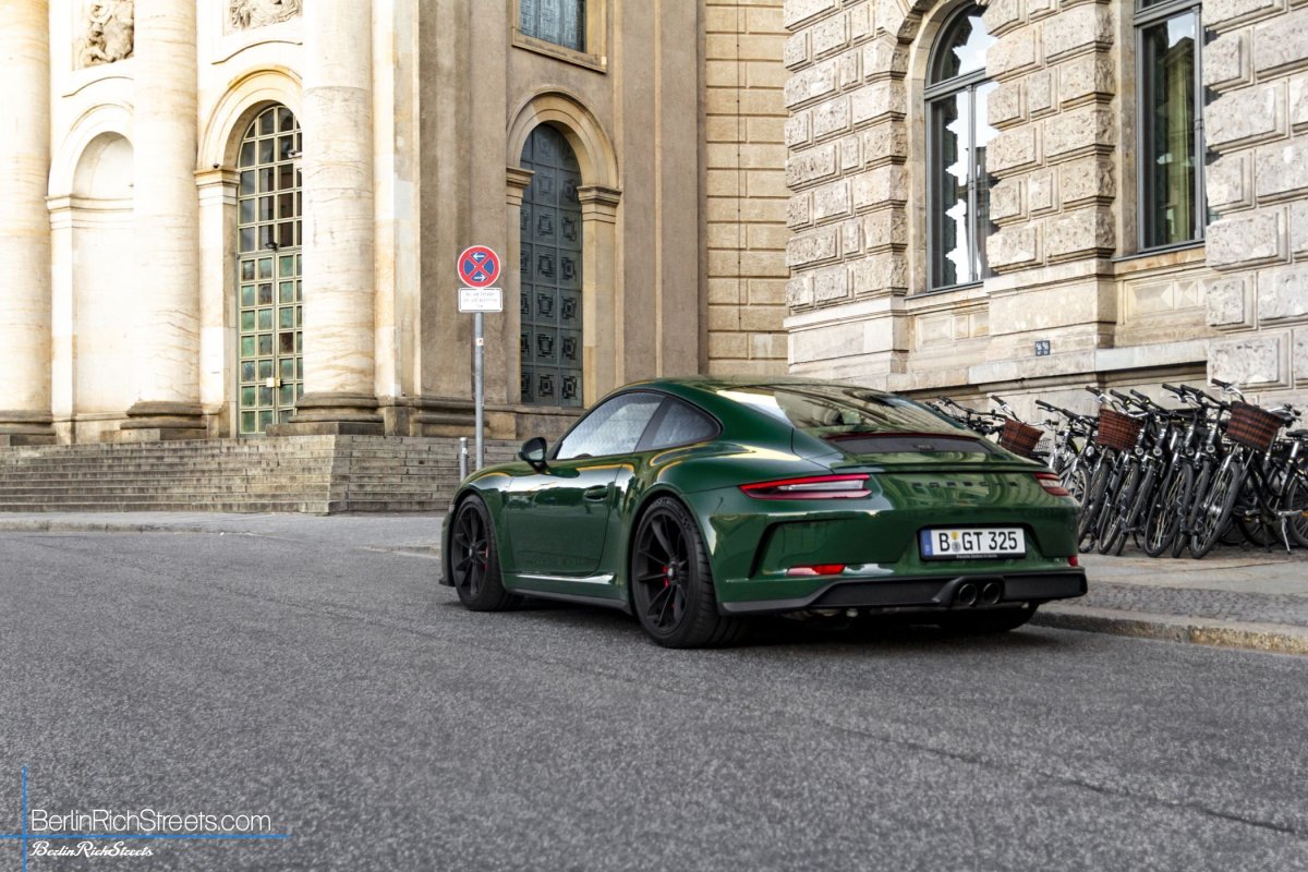 Porsche GT3 Touring (991.2) spotted in Berlin — BerlinRichStreets