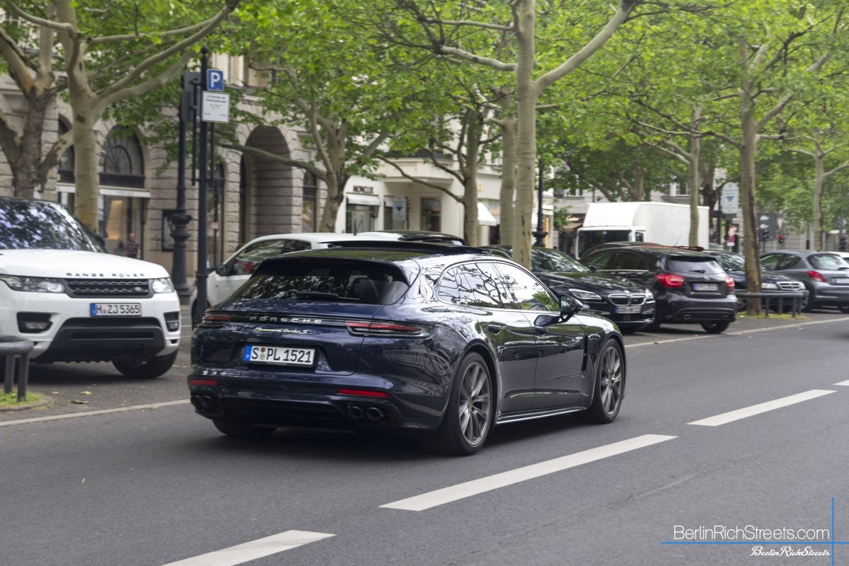 Porsche Panamera Turbo S E-Hybrid Sport Turismo (971) spotted in Berlin — BerlinRichStreets