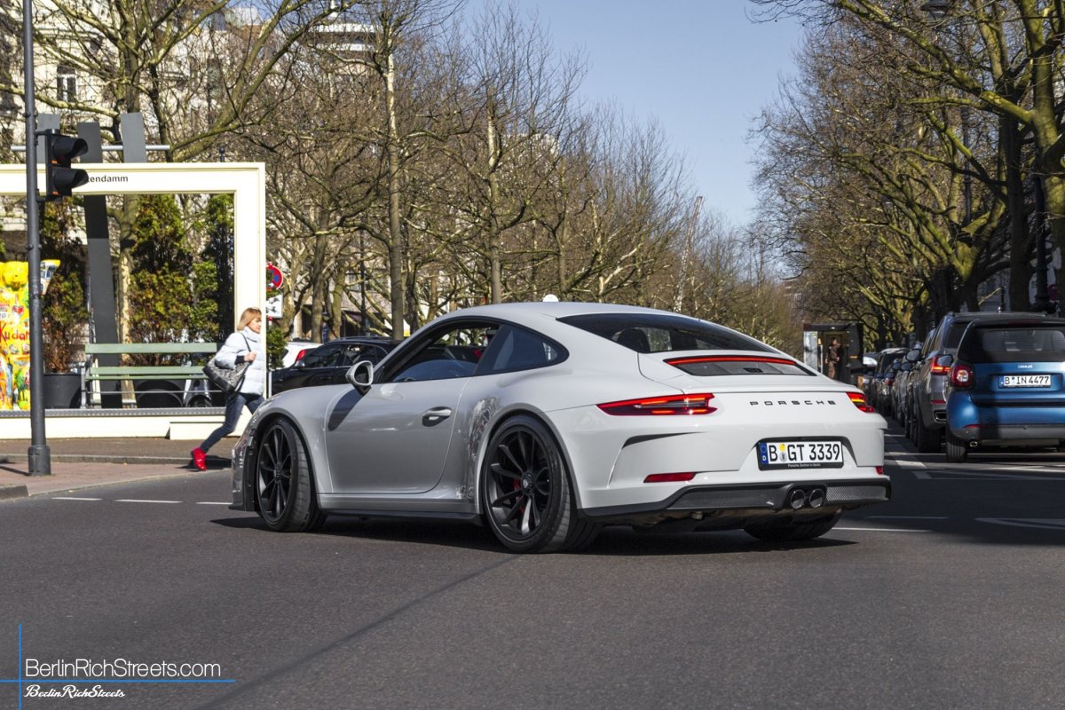 Porsche GT3 Touring (991.2) spotted in Berlin — BerlinRichStreets