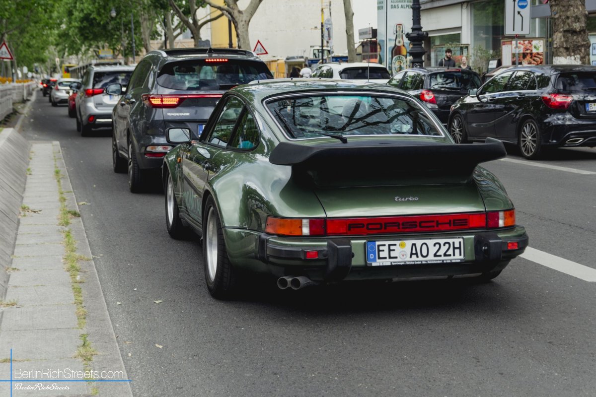 Porsche Turbo (930) spotted in Berlin — BerlinRichStreets