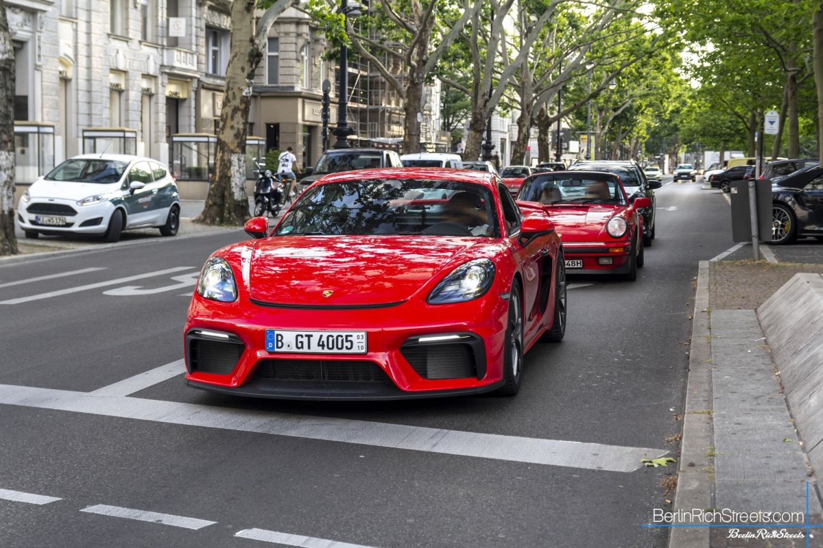 Porsche 718 Cayman GT4 (982) spotted in Berlin — BerlinRichStreets