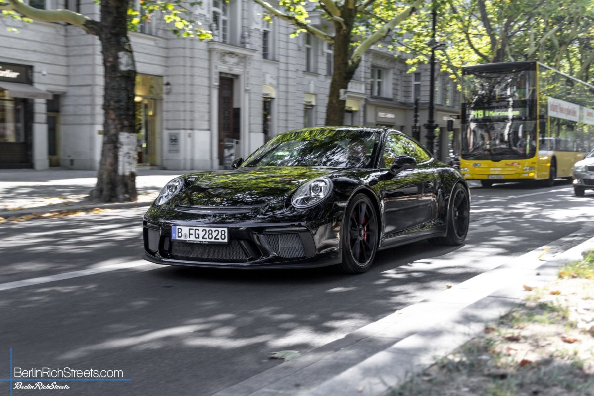 Porsche GT3 Touring (991.2) spotted in Berlin — BerlinRichStreets