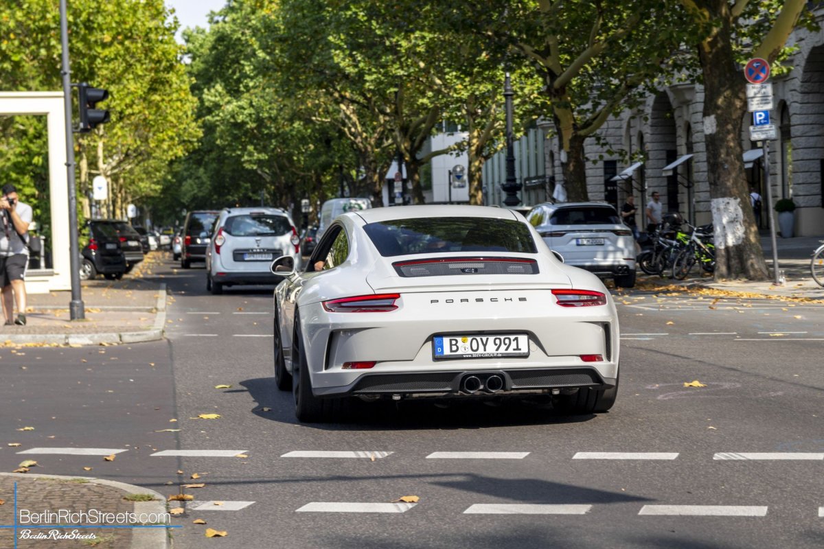 Porsche GT3 Touring (991.2) spotted in Berlin — BerlinRichStreets