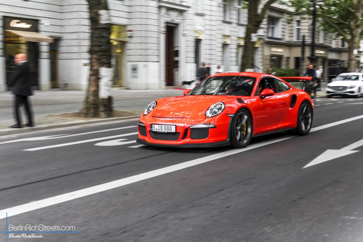 Porsche GT3 RS (991.1) spotted in Berlin — BerlinRichStreets