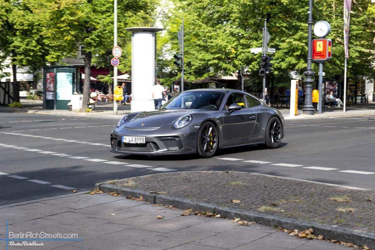 Porsche GT3 Touring (991.2) spotted in Berlin — BerlinRichStreets