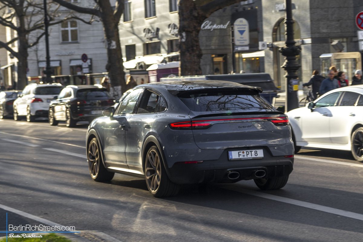 Porsche Cayenne (959C) Turbo GT spotted in Berlin — BerlinRichStreets