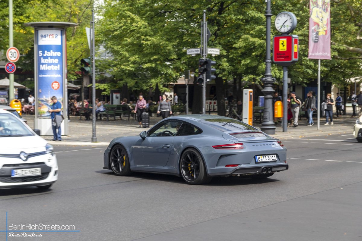Porsche GT3 Touring (991.2) spotted in Berlin — BerlinRichStreets