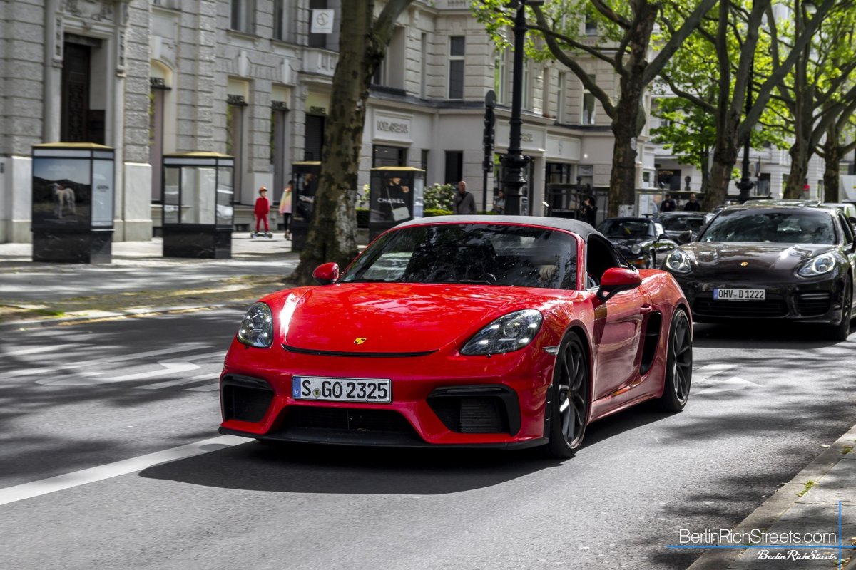 Porsche 718 Boxster Spyder (982) spotted in Berlin — BerlinRichStreets