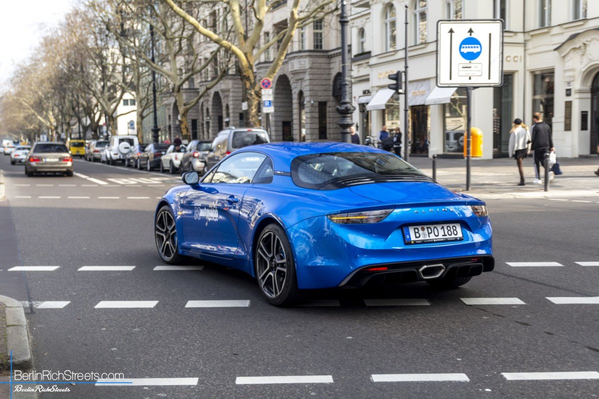 Alpine A110 (2018) spotted in Berlin — BerlinRichStreets
