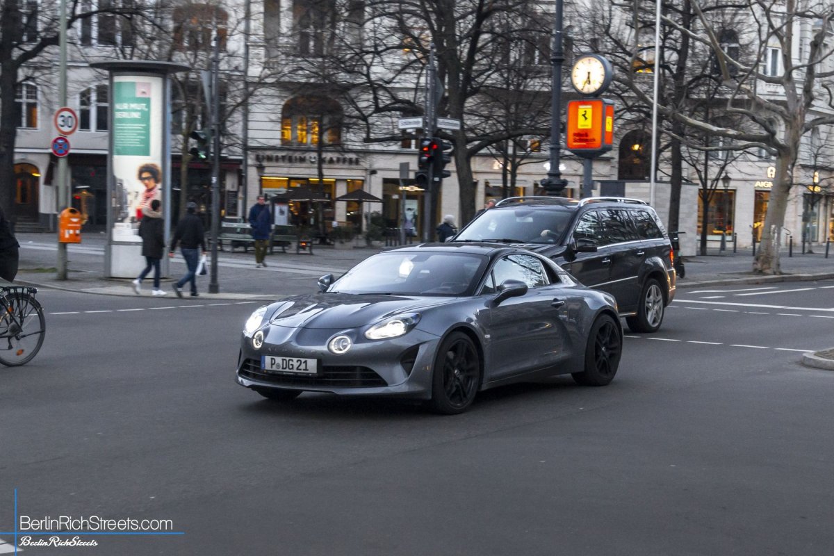 Alpine A110 (2018) spotted in Berlin — BerlinRichStreets